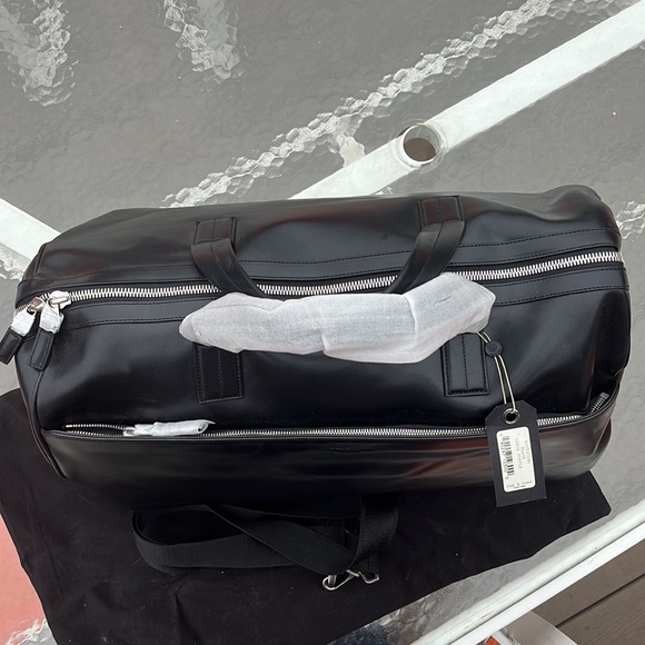 Rag & Bone Lenox Duffle Bag 20x12x 9 - amazing brand new bag! - Picture 3 of 5